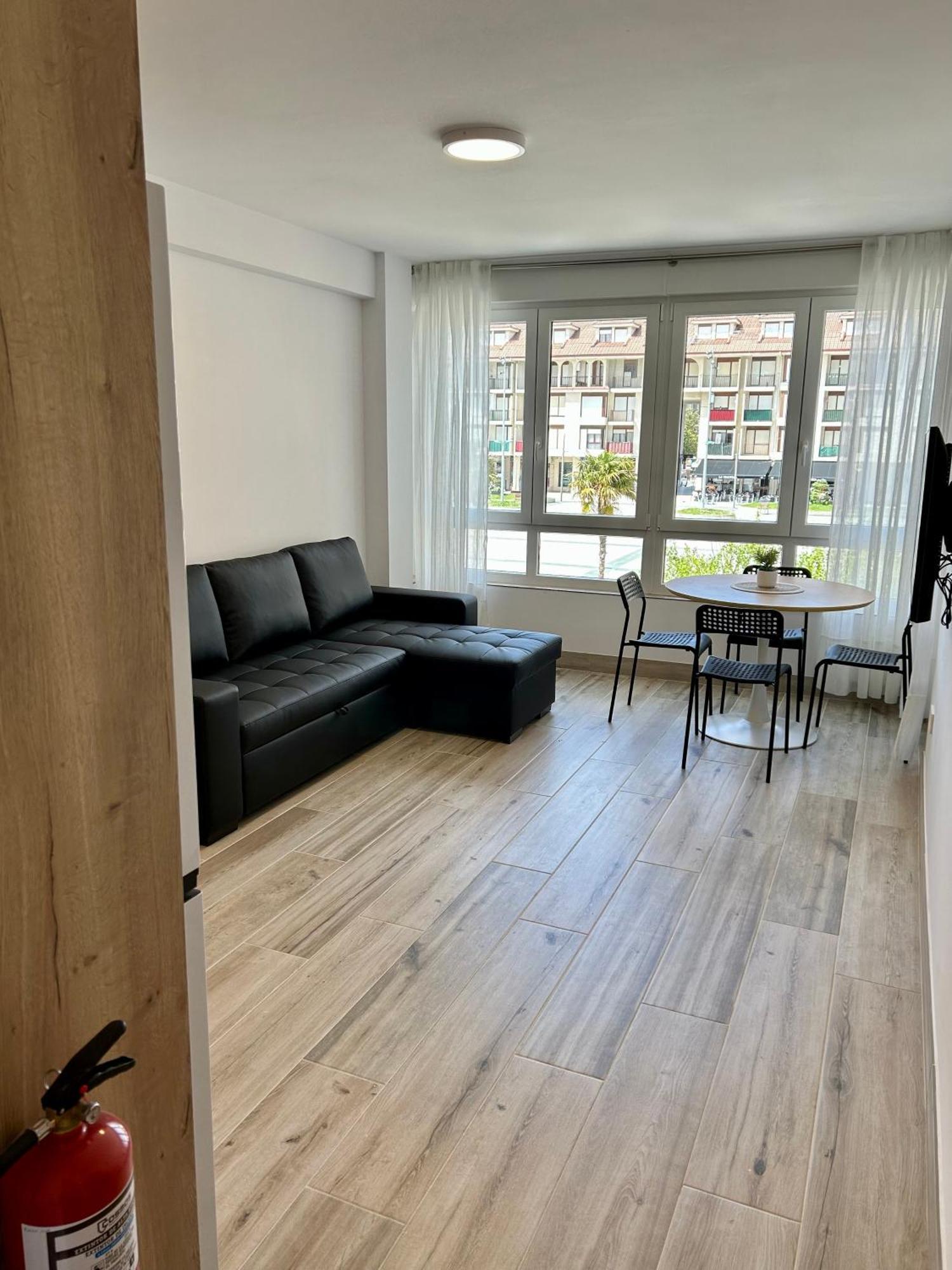 Apartamento Plaza De La Villa Playa Trengandin Noja Zewnętrze zdjęcie