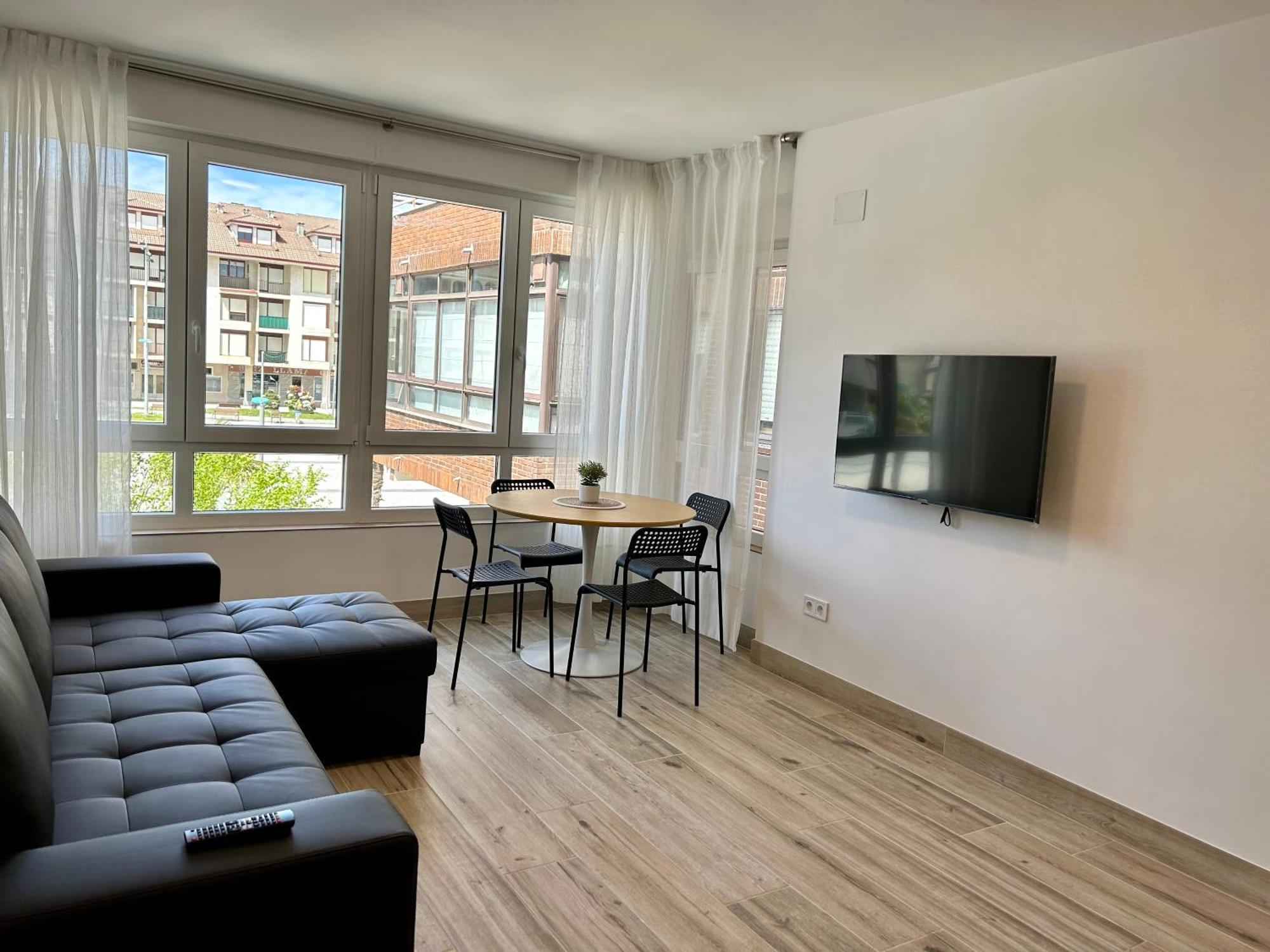 Apartamento Plaza De La Villa Playa Trengandin Noja Zewnętrze zdjęcie
